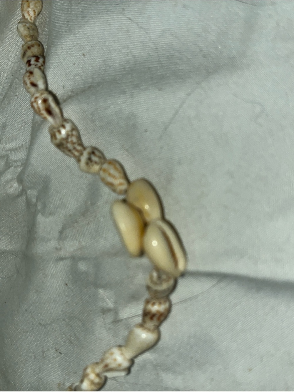 Handmade Cowrie Shell Necklace in Natural Cream